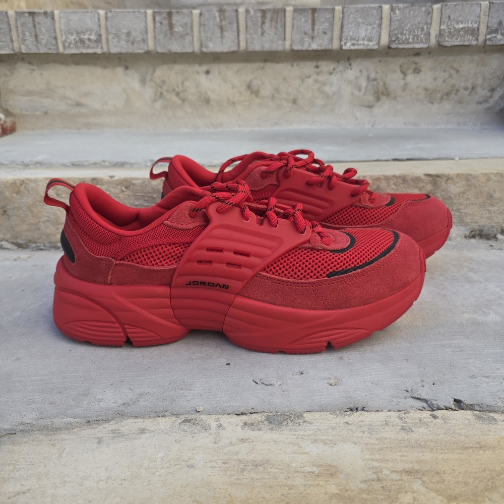 Nike Air Jordan Trunner O/S Shoes University Red Black IB3722-600 Men's Sz 10 - Picture 4 of 7